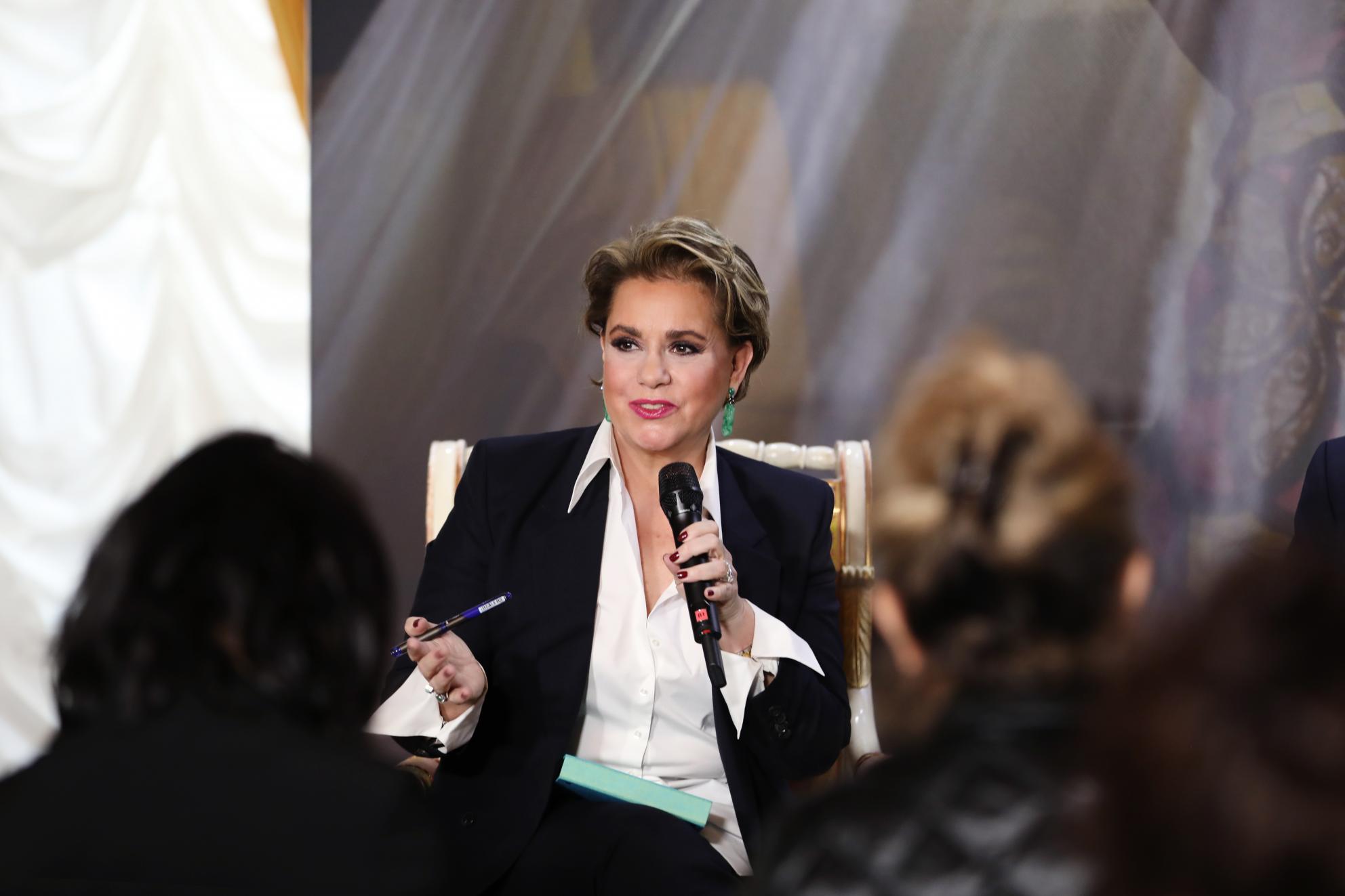 S.A.R. la Grande-Duchesse lors de la Conférence de Presse 
