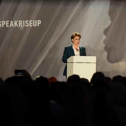 S.A.R. la Grande-Duchesse délivre le discours d'ouverture du forum